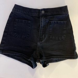 Abercrombie black denim shorts size 24 or 00